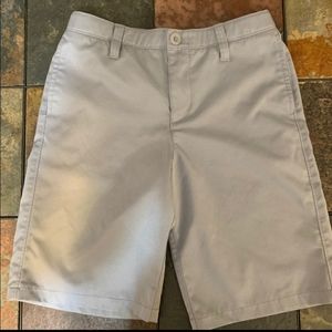 Boys Sz 12 Under Armour Golf Shorts